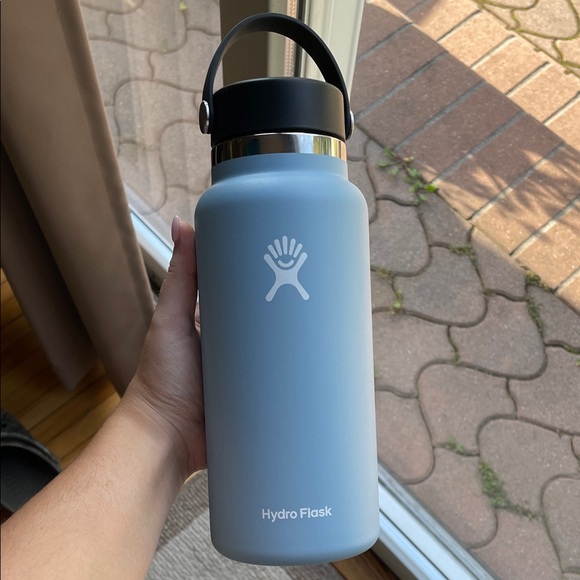 Hydro Flask 32 oz - Picture 1 of 5
